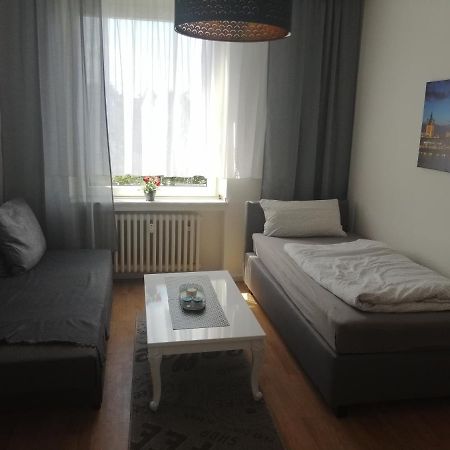 Wohnung In Koeln Esterno foto