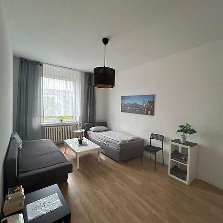 Wohnung In Koeln Esterno foto