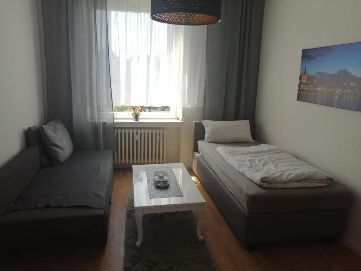Wohnung In Koeln Esterno foto